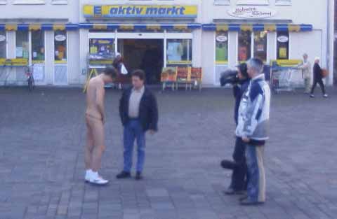 bekleidungszwang.jpg